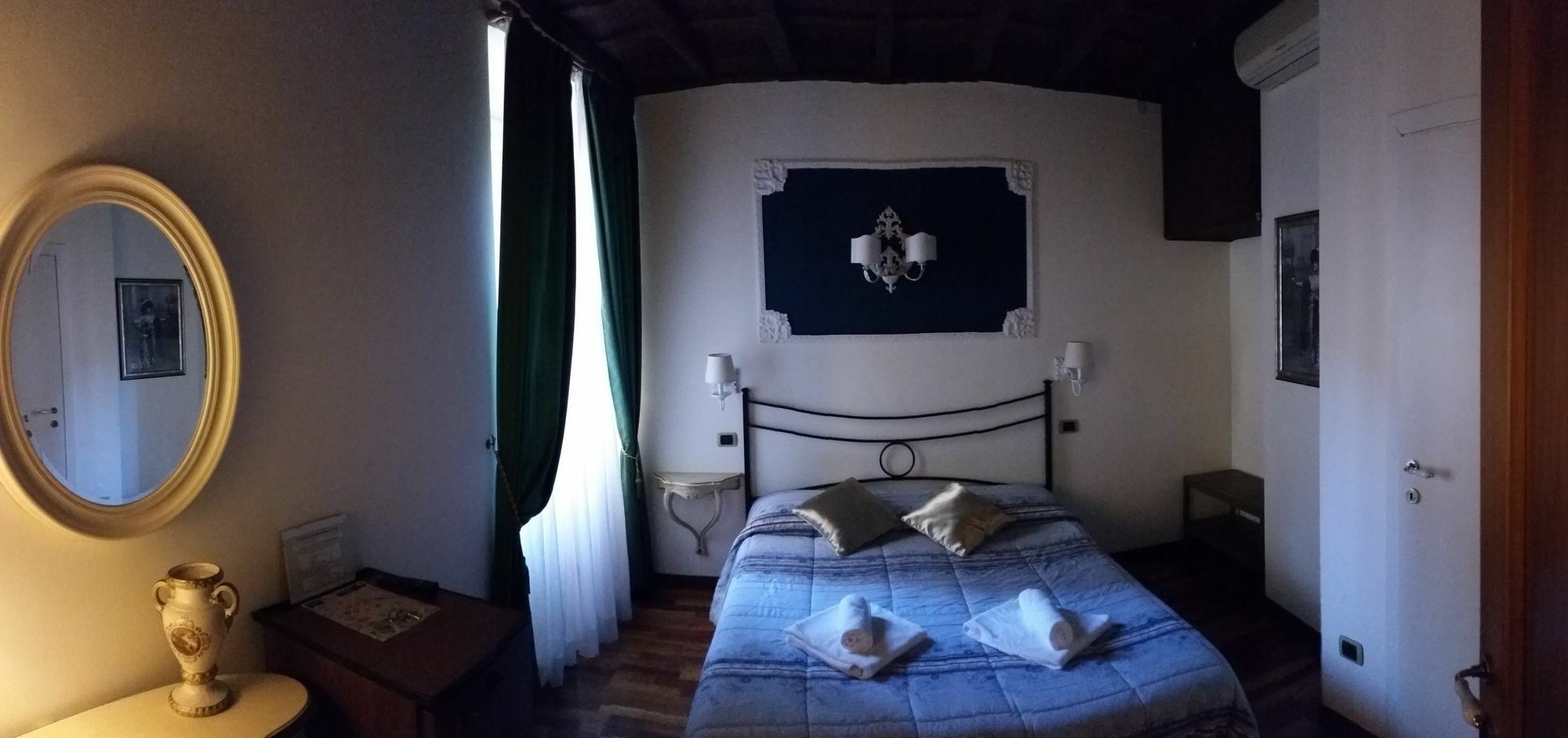 Diapason Colosseo Couette-café 2*